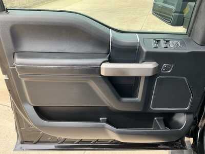 2019 Ford F150 Crew Cab, $32950. Photo 8