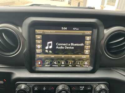 2023 Jeep Wrangler Unlimited, $37999. Photo 12