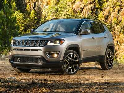 2018 Jeep Compass, $13999. Photo 1