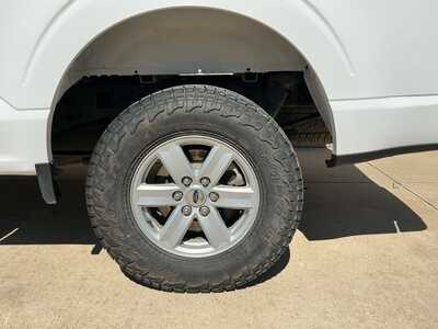 2022 Ford F150 Crew Cab, $29506. Photo 6