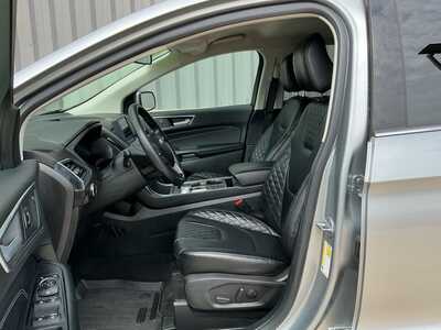 2023 Ford Edge, $29667. Photo 8