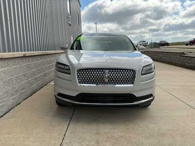 2022 Lincoln Nautilus, $32929. Photo 4