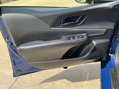 2024 Toyota Prius, $24967. Photo 7