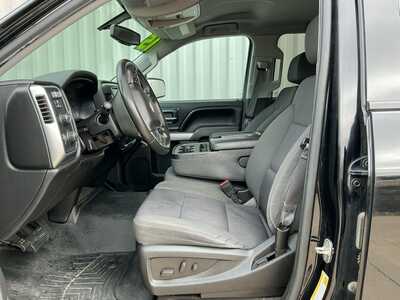 2015 Chevrolet 1500 Crew Cab, $15662. Photo 8