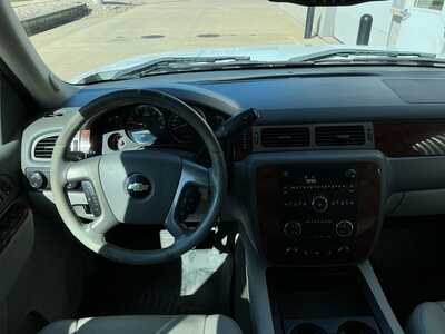 2013 Chevrolet 1500 Crew Cab, $6995. Photo 9
