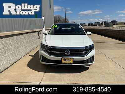 2024 Volkswagen Jetta, $21994. Photo 4