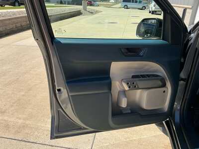 2026 Ford Maverick, $40164. Photo 8