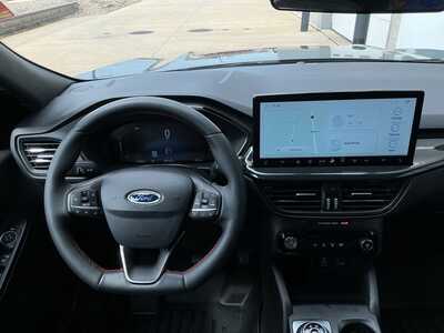 2025 Ford Escape, $30982. Photo 10