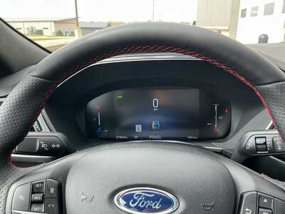 2025 Ford Escape, $30982. Photo 11