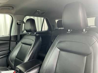 2022 Ford Explorer, $29989. Photo 9