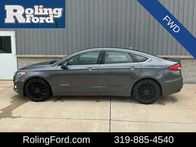2019 Ford Fusion, $10776. Photo 2