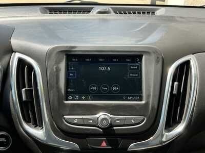 2019 Chevrolet Equinox, $14898. Photo 12