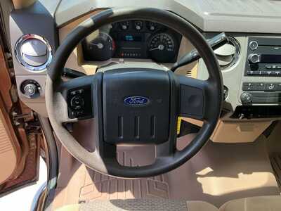 2011 Ford F250 Reg Cab, $27574. Photo 11