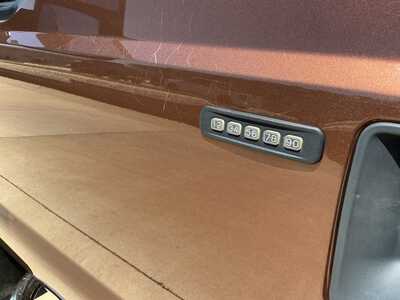 2011 Ford F250 Reg Cab, $27574. Photo 7