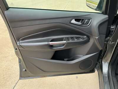2018 Ford Escape, $10887. Photo 7