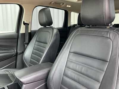 2018 Ford Escape, $10887. Photo 9