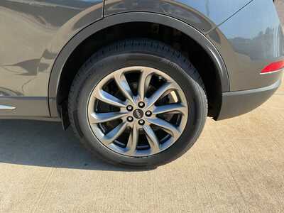 2020 Lincoln Corsair, $23955. Photo 6