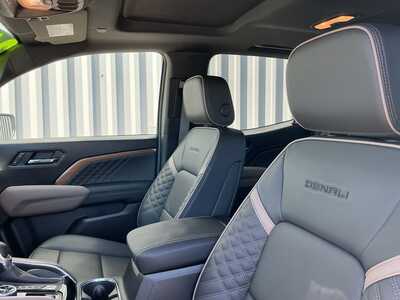 2026 GMC Canyon Crew Cab, $0. Photo 8