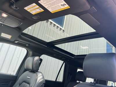 2023 Ford Expedition Max, $58739. Photo 10