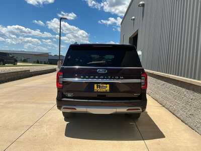 2023 Ford Expedition Max, $58739. Photo 5