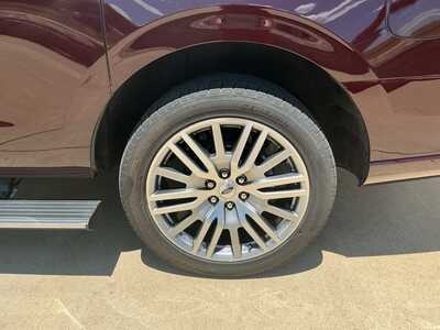 2023 Ford Expedition Max, $58739. Photo 6
