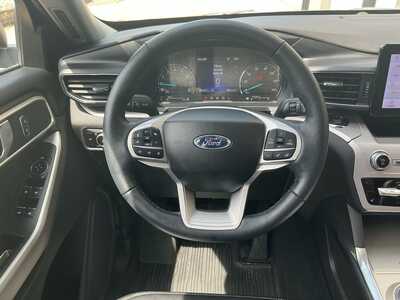2023 Ford Explorer, $32900. Photo 12