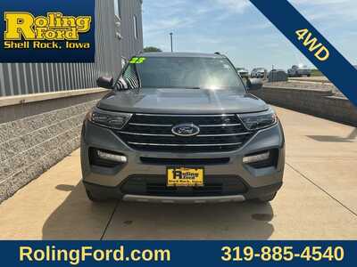 2023 Ford Explorer, $32900. Photo 4