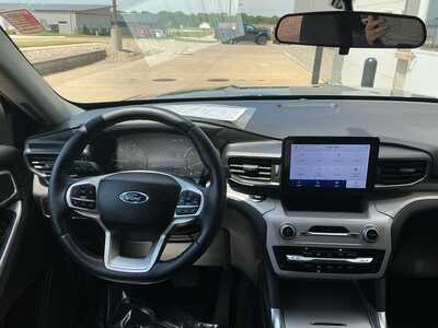 2023 Ford Explorer, $32699. Photo 11