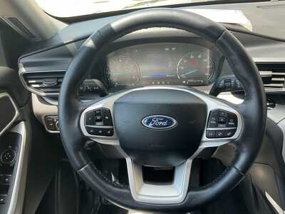 2023 Ford Explorer, $32699. Photo 12
