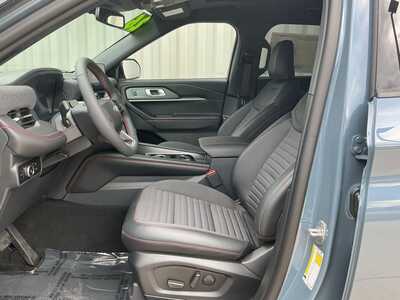 2026 Ford Explorer, $49004. Photo 9