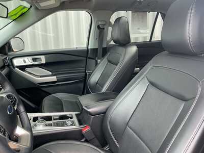 2024 Ford Explorer, $35363. Photo 10