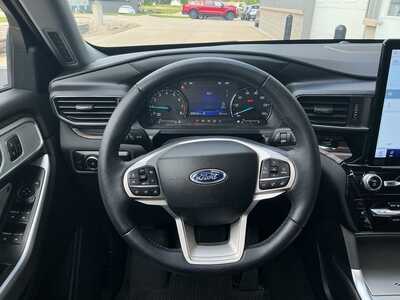 2024 Ford Explorer, $35363. Photo 12