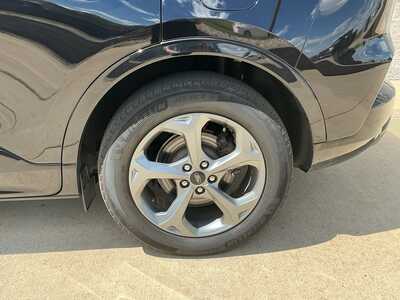 2023 Ford Escape, $24879. Photo 6