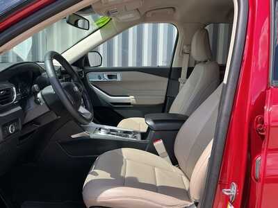 2024 Ford Explorer, $35987. Photo 8