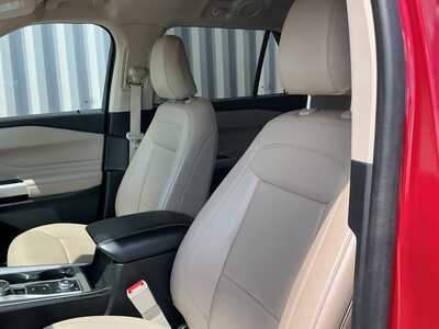 2024 Ford Explorer, $35987. Photo 9