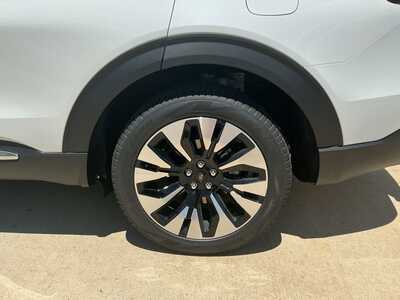 2026 Ford Explorer, $55512. Photo 5