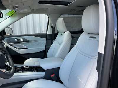2026 Ford Explorer, $55650. Photo 10