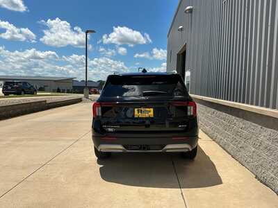 2026 Ford Explorer, $55650. Photo 5