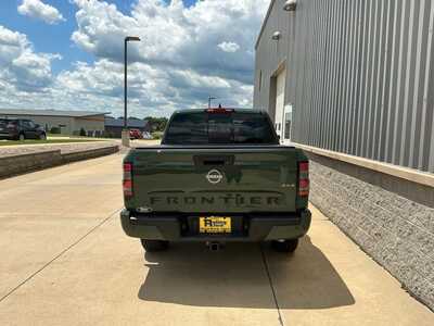 2026 Nissan Frontier, $37794. Photo 5