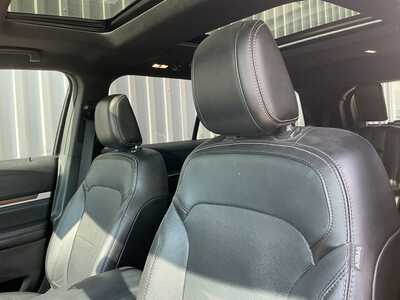 2018 Ford Explorer, $15560. Photo 10