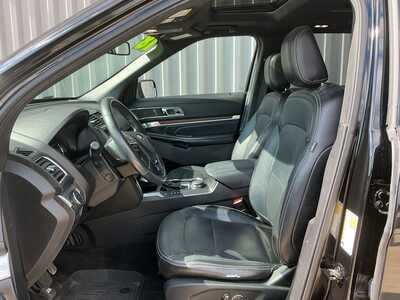 2018 Ford Explorer, $15560. Photo 9