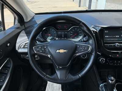 2016 Chevrolet Cruze, $11544. Photo 11