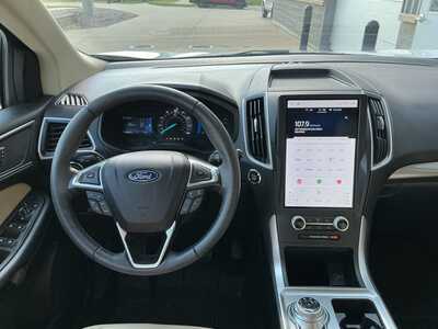2023 Ford Edge, $25937. Photo 10