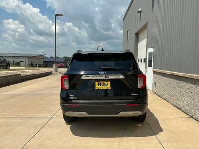 2022 Ford Explorer, $28664. Photo 5