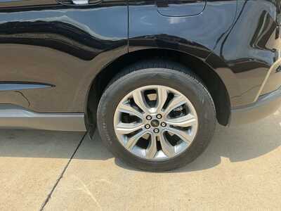 2024 Ford Edge, $30830. Photo 6