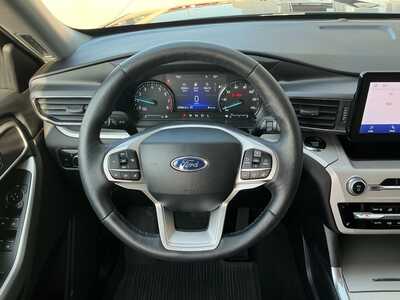 2024 Ford Explorer, $37238. Photo 12