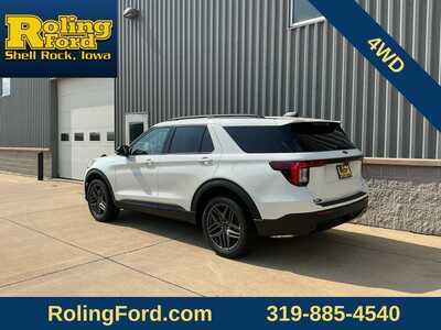 2026 Ford Explorer, $48251. Photo 3