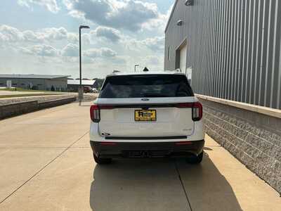 2026 Ford Explorer, $48251. Photo 5