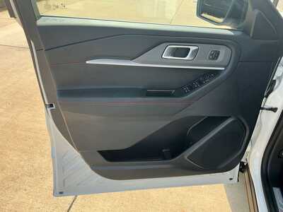 2026 Ford Explorer, $48251. Photo 7