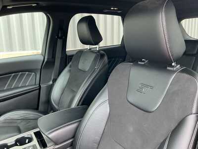 2021 Ford Edge, $24860. Photo 10